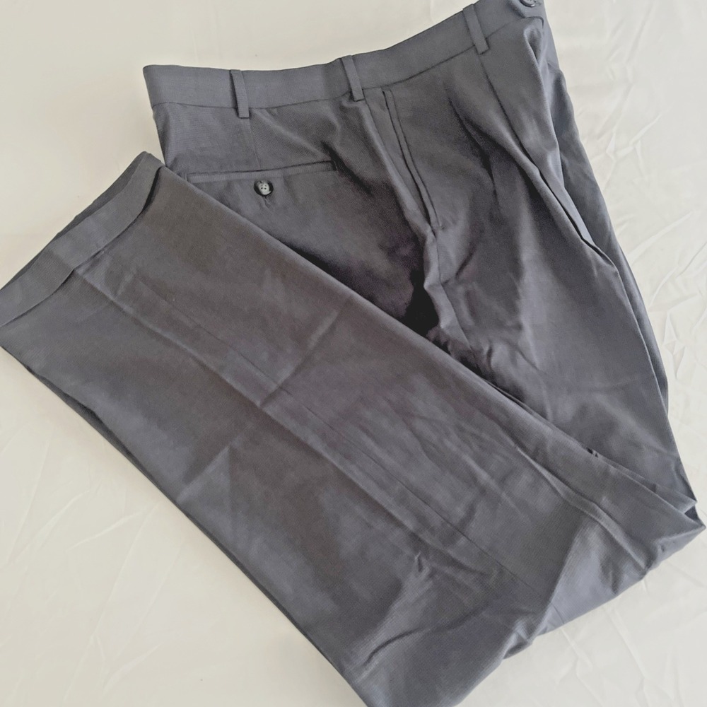 Roundtree And Yorke Mens Travel Smart Dress Pants Pleated Cuffed Gray Navy 34x32
